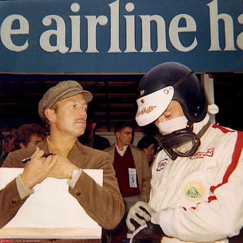La complicité entre colin et Jim à Watkins Glen La complicité entre colin et Jim à Watkins Glen